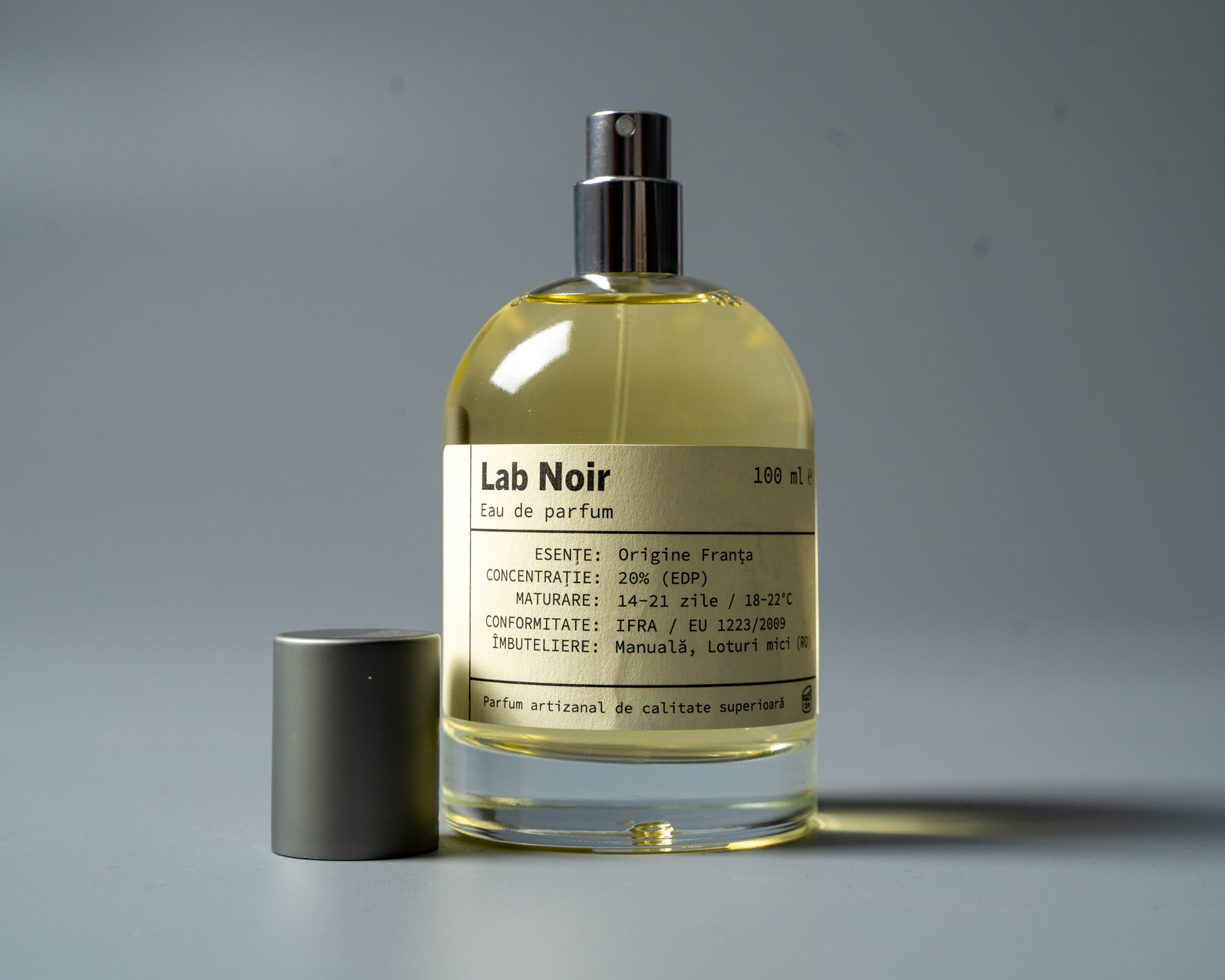 Frunze de tutun uscat si vanilie - Blend No. 2 Lab Noir
