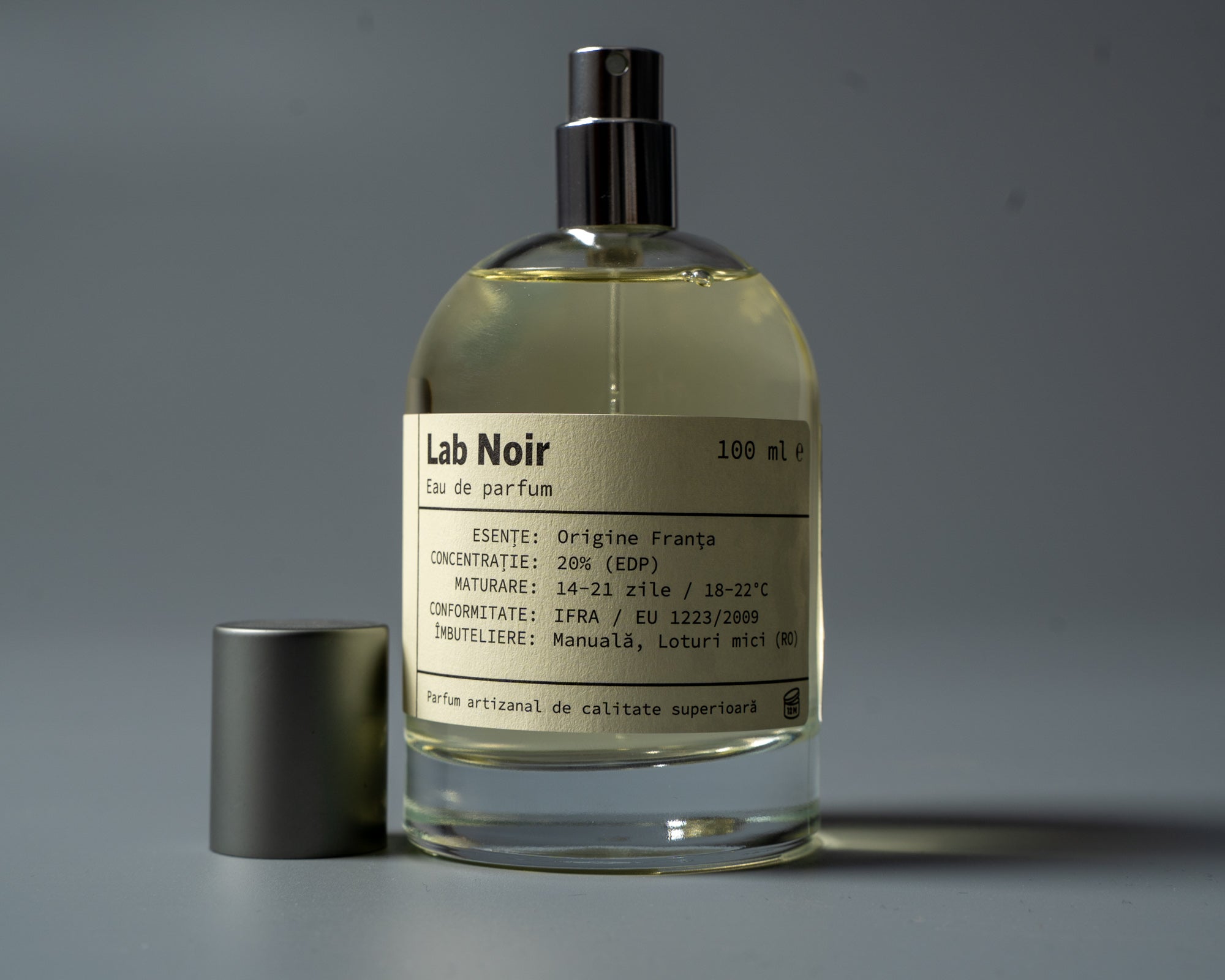 Blend No. 49, inspirat de Miss by Dior